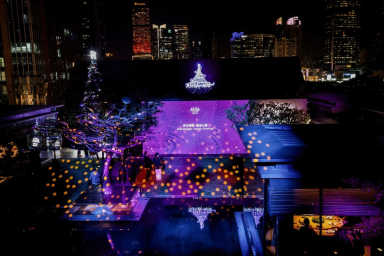 阿丽拉上海“谧境寻光”圣诞季,联手多个奢侈品牌开启圣诞序幕