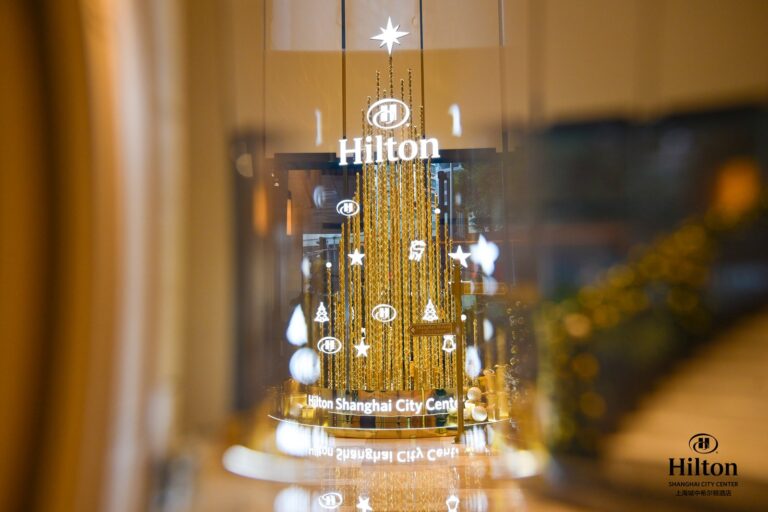 城中专列 · 圣诞绮旅